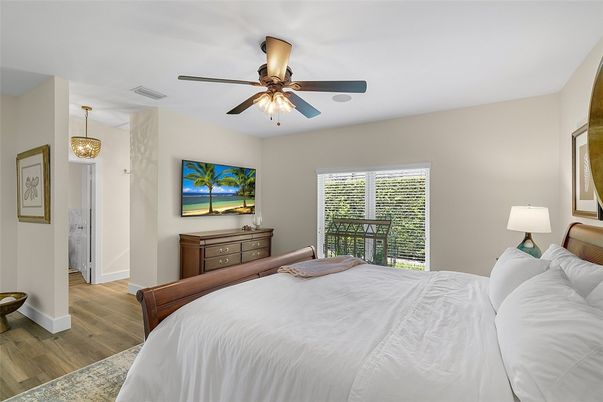 Bedroom, Interior, Pendant Lights, Wood Texture Flooring