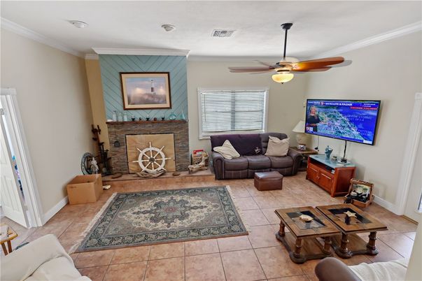 Fireplace, Interior, Living room