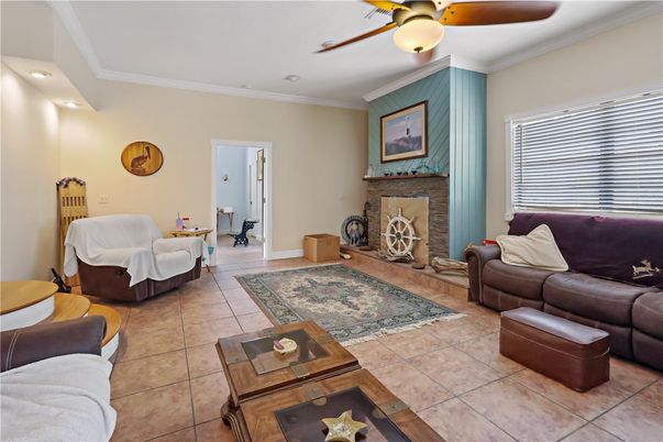 Fireplace, Interior, Living room