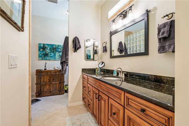 Bathroom, Dual Sink Vanities, Interior