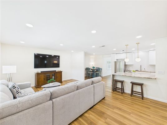 Interior, Kitchen, Living room, Pendant Lights, Recessed Lighting, Wood Texture Flooring