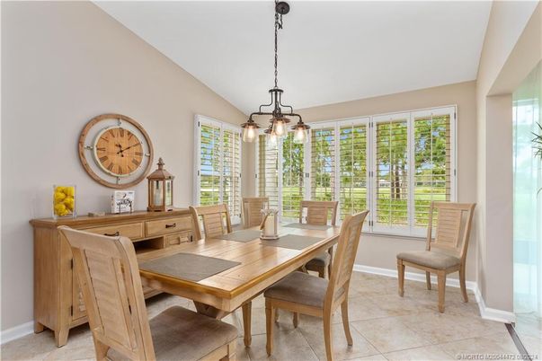 Dining room, Interior, Pendant Lights