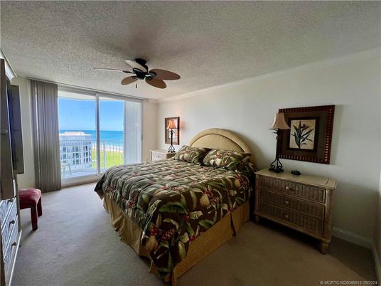 Bedroom, Interior, Water