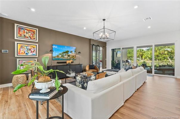 Chandelier, Interior, Living room, Recessed Lighting, Wood Texture Flooring