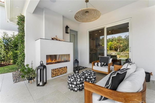 Fireplace, Interior, Pendant Lights