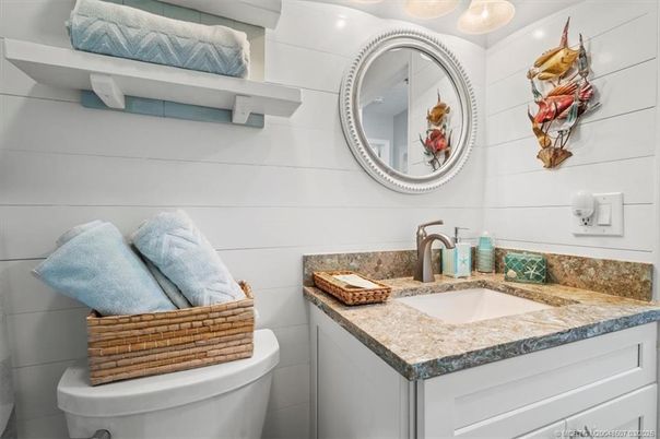 Bathroom, Interior