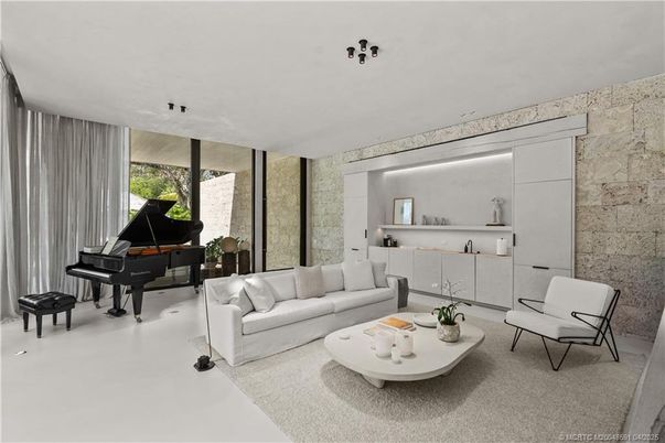 Interior, Living room, Piano, Stone Walls