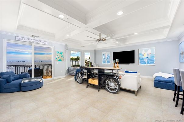 Interior, Recessed Lighting, Water