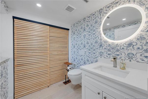 Bathroom, Interior, Recessed Lighting, Wood Texture Flooring