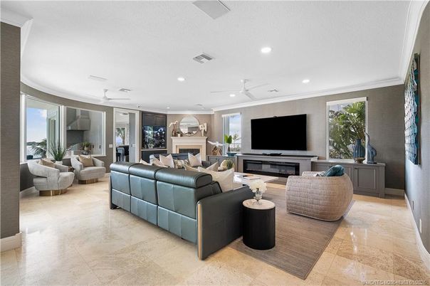 Fireplace, Interior, Living room, Recessed Lighting