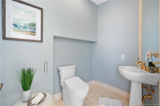 Bathroom, Interior