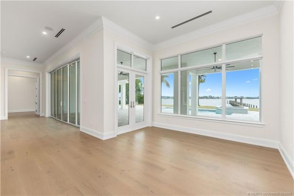Empty room, Interior, Recessed Lighting, Water, Wood Texture Flooring
