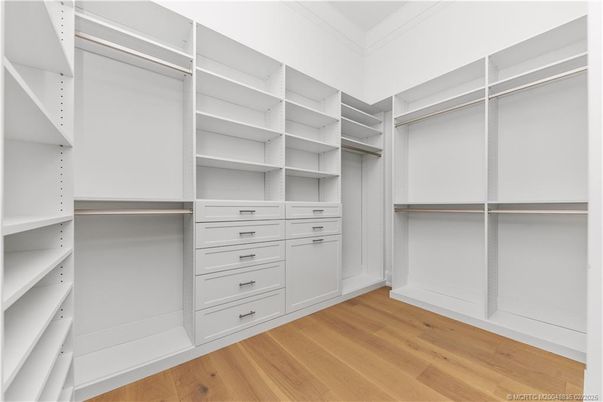 Interior, Walk-in Closets, Wood Texture Flooring