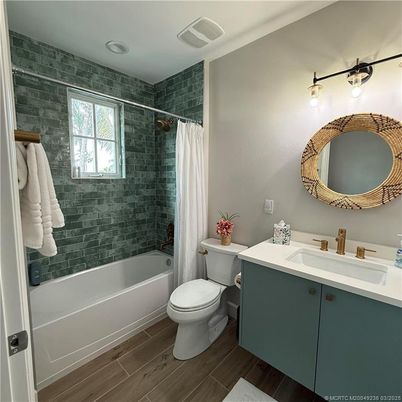 Bathroom, Interior, Recessed Lighting, Wood Texture Flooring