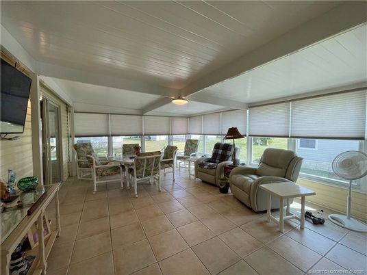 Dining room, Interior, Living room, Sun Room