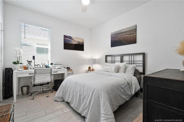Bedroom, Home Office, Interior, Wood Texture Flooring
