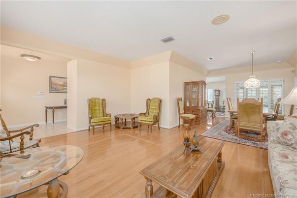 Chandelier, Dining room, Interior, Living room, Recessed Lighting, Wood Texture Flooring