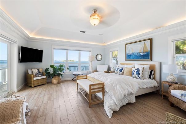 Bedroom, Interior, Water, Wood Texture Flooring
