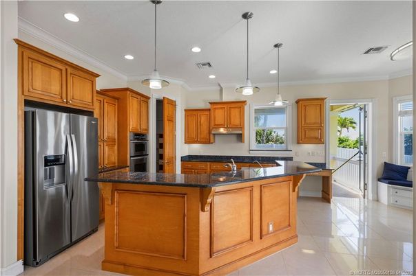 Interior, Kitchen, Pendant Lights, Recessed Lighting, Stainless Steel Appliances