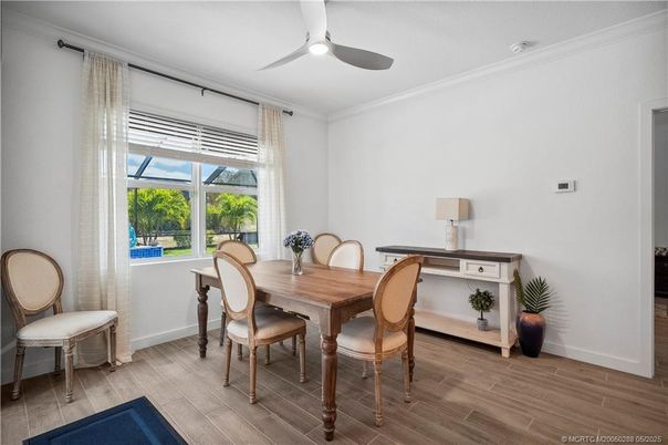 Dining room, Interior, Wood Texture Flooring