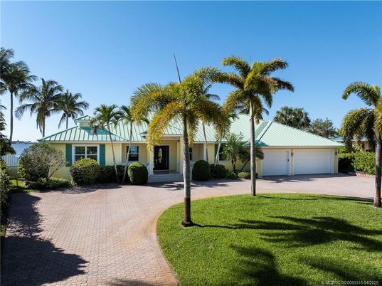Attached, Backyard, Exterior, Facade, Ranch