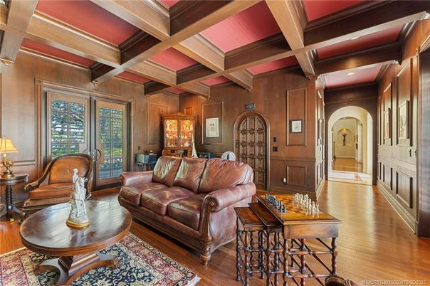 Interior, Living room, Recessed Lighting, Wooden Beams, Wood Texture Flooring, Wooden Walls