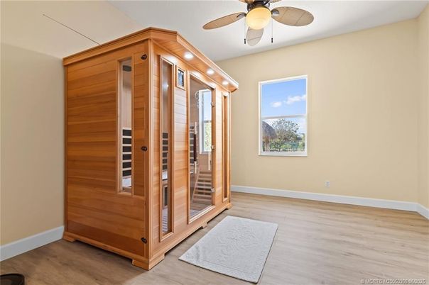 Empty room, Interior, Recessed Lighting, Sauna Room