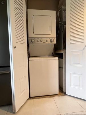 Interior, Utility Closets, Washer