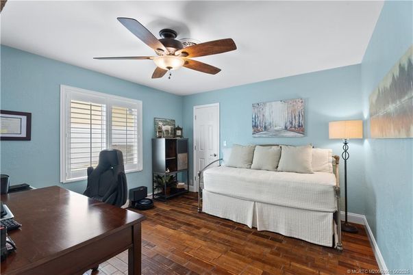 Bedroom, Home Office, Interior, Wood Texture Flooring