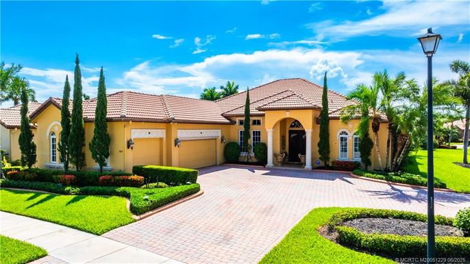 Attached, Backyard, Exterior, Facade, Mediterranean