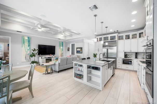 Interior, Kitchen, Living room, Pendant Lights, Recessed Lighting, Stainless Steel Appliances, Wood Texture Flooring