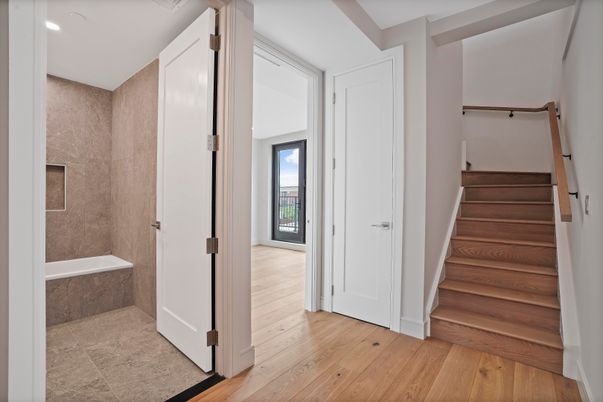 Bathroom, Interior, Recessed Lighting, Wood Texture Flooring