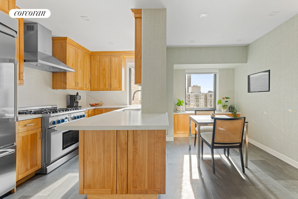 Dining room, Interior, Kitchen, Recessed Lighting, Stainless Steel Appliances, Wood Texture Flooring