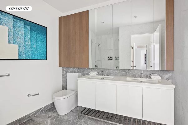 Bathroom, Dual Sink Vanities, Interior