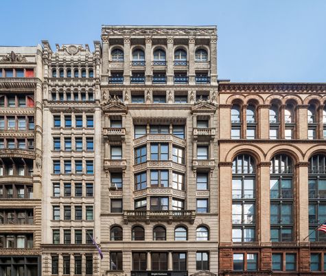Exterior, Facade, Rowhouse
