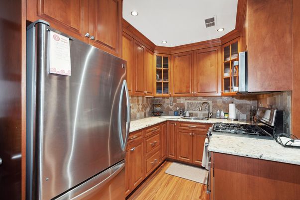 Interior, Kitchen, Recessed Lighting, Wood Texture Flooring