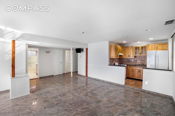 Empty room, Interior, Kitchen, Recessed Lighting