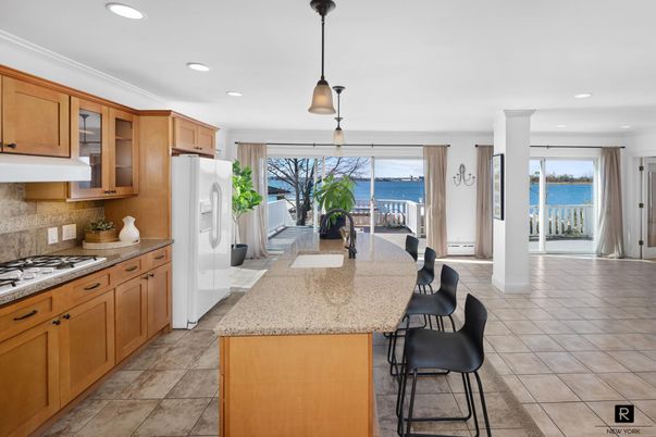 Interior, Kitchen, Pendant Lights, Recessed Lighting, Water