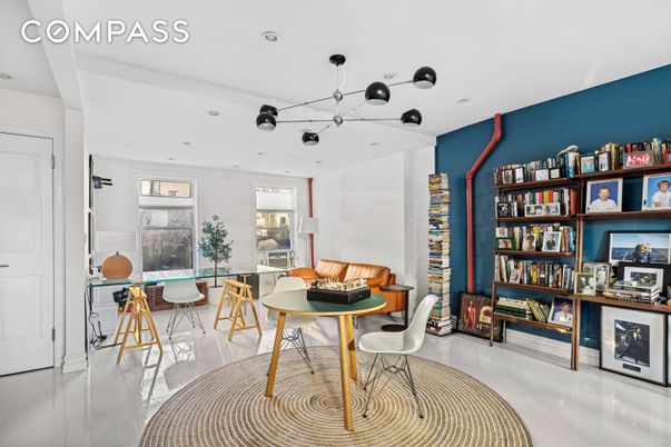 Dining room, Interior, Pendant Lights, Recessed Lighting