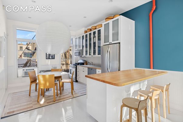 Dining room, Interior, Kitchen, Recessed Lighting, Stainless Steel Appliances