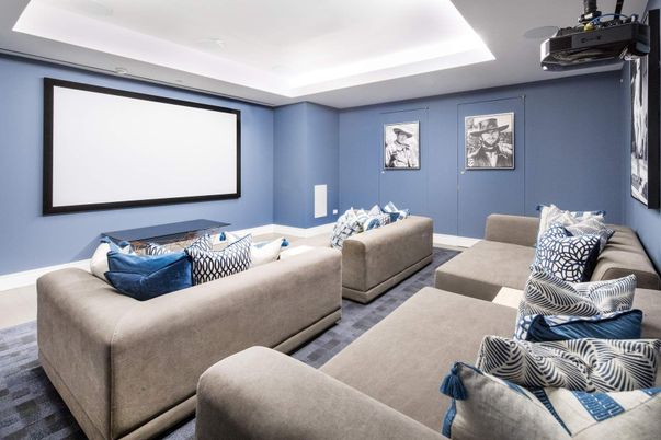 Interior, Projection Screen, Recessed Lighting, Theatre Room