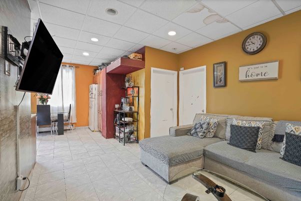 Interior, Recessed Lighting