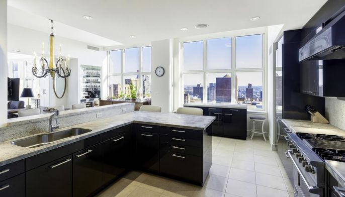 Chandelier, Interior, Kitchen, Recessed Lighting, Stainless Steel Appliances