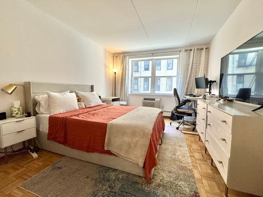 DE Listing image placeholder