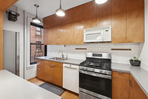 Interior, Kitchen, Pendant Lights, Stainless Steel Appliances, Wood Texture Flooring