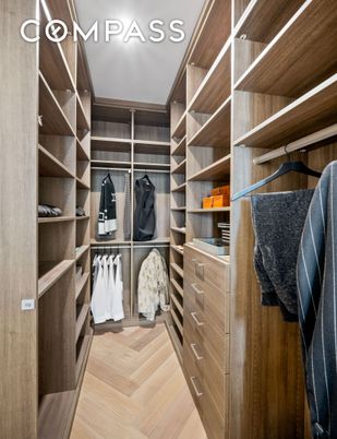 Interior, Walk-in Closets, Wood Texture Flooring