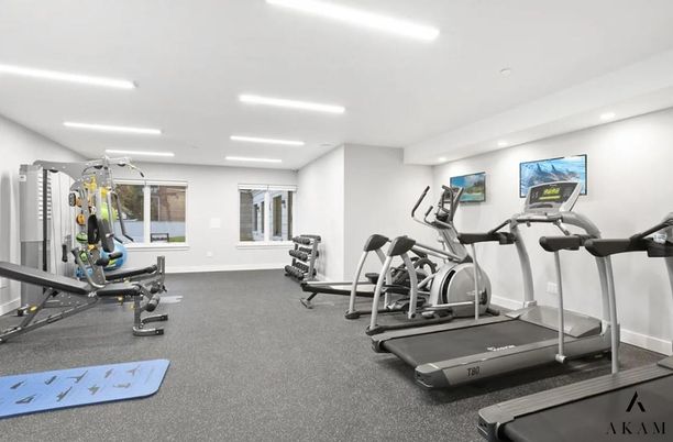 Fitness Equipment, Interior, Recessed Lighting