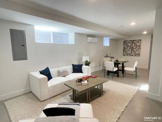 Dining room, Interior, Living room, Recessed Lighting