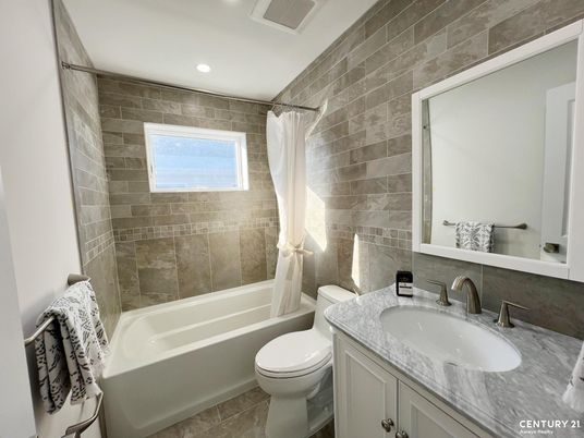 Bathroom, Interior, Recessed Lighting, Stone Walls