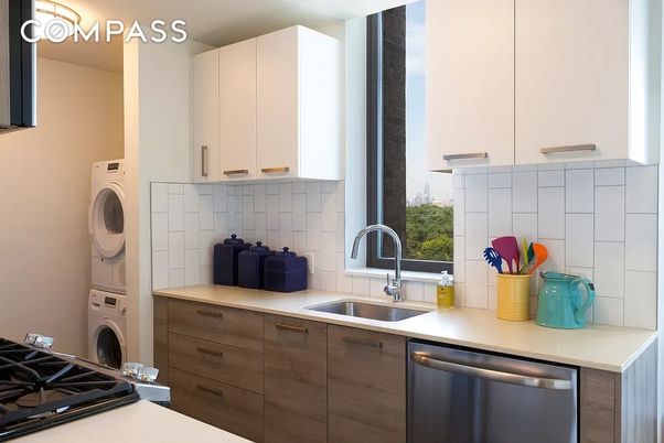 Interior, Kitchen, Stainless Steel Appliances, Washer